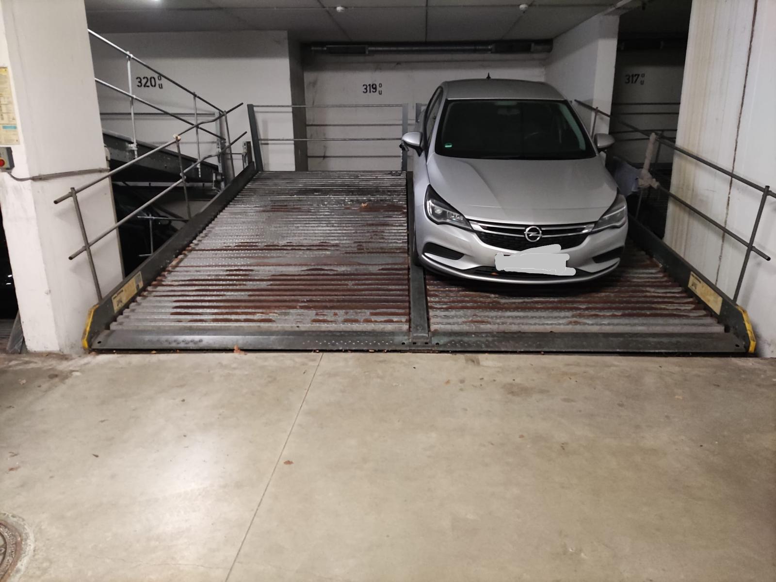 Duplex - Tiefgarage – Bild 1